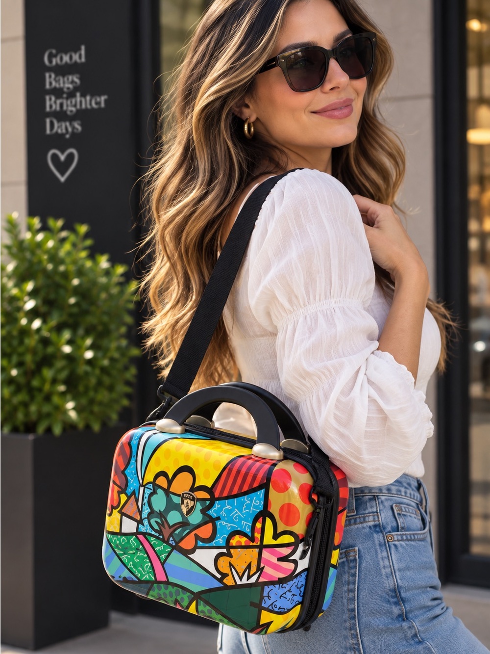 Heys America USA Britto Flowers Hard  Beauty Case Multi-Colored Retired Design